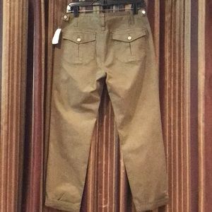 Sanctuary cactus color stretch chino in size 29